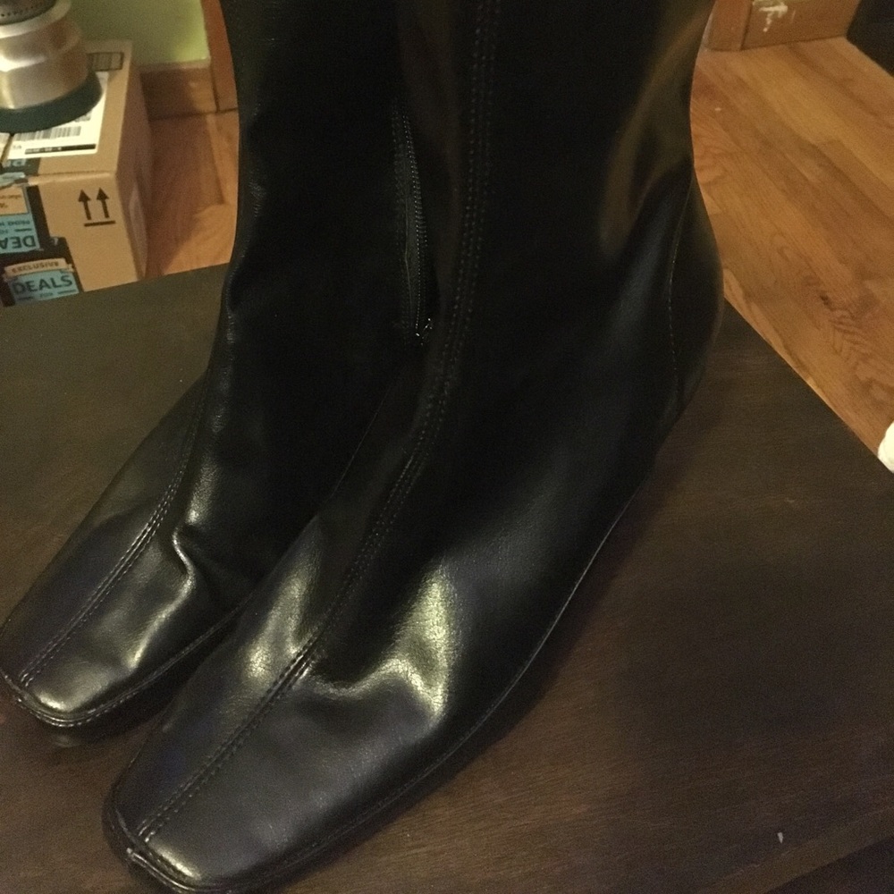 Aerosoles Blue Gene boots